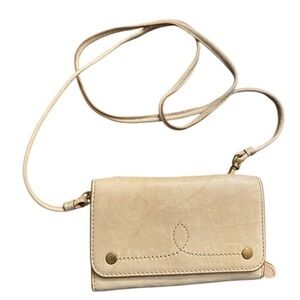 FRYE Leather Wallet Clutch Crossbody Strap Beige Tan